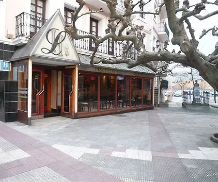 Lauaxeta Hotel